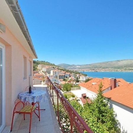 Apartments Sima Trogir Exterior photo